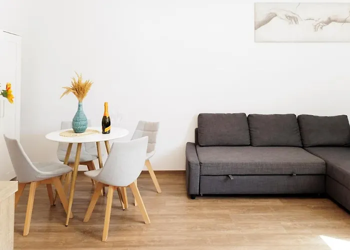 شقة Boutique Flat In Old Town *