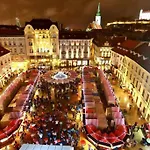 Boutique Flat In Old Town 아파트 *