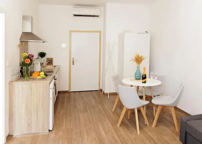 Boutique Flat In Old Town * Pressburg